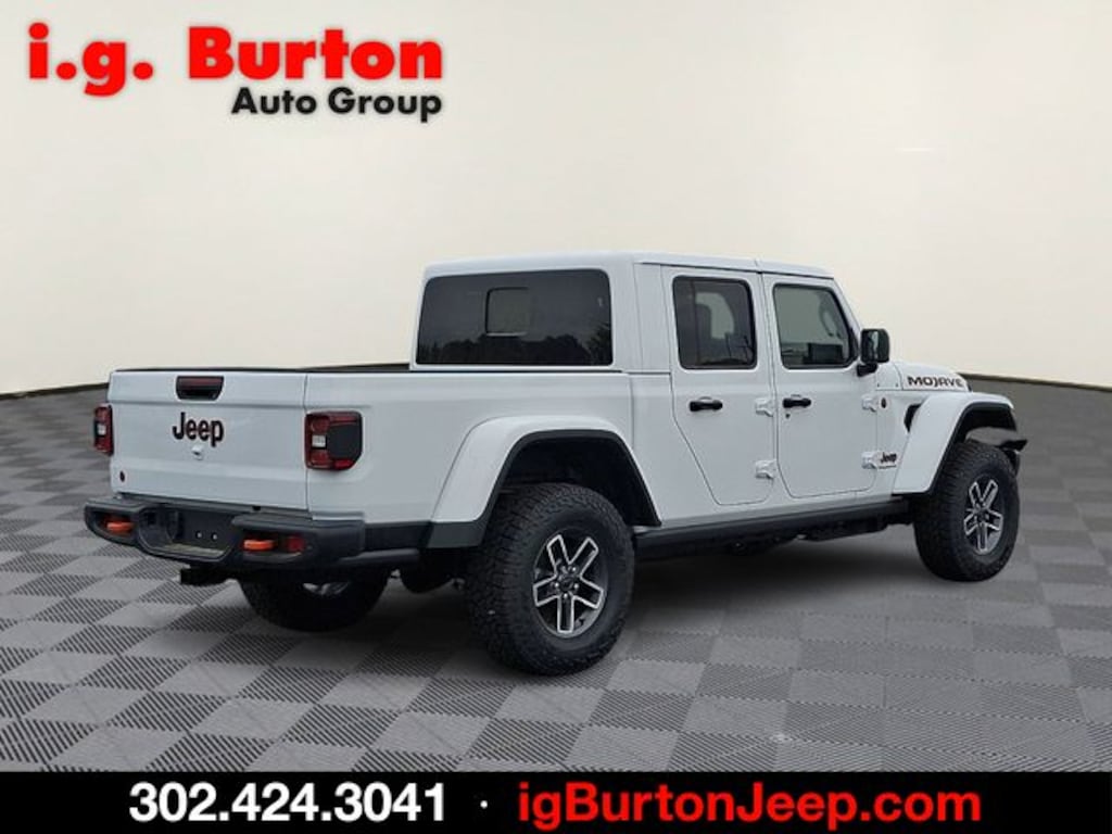 New 2026 Jeep Gladiator MOJAVE X 4X4 Pickup