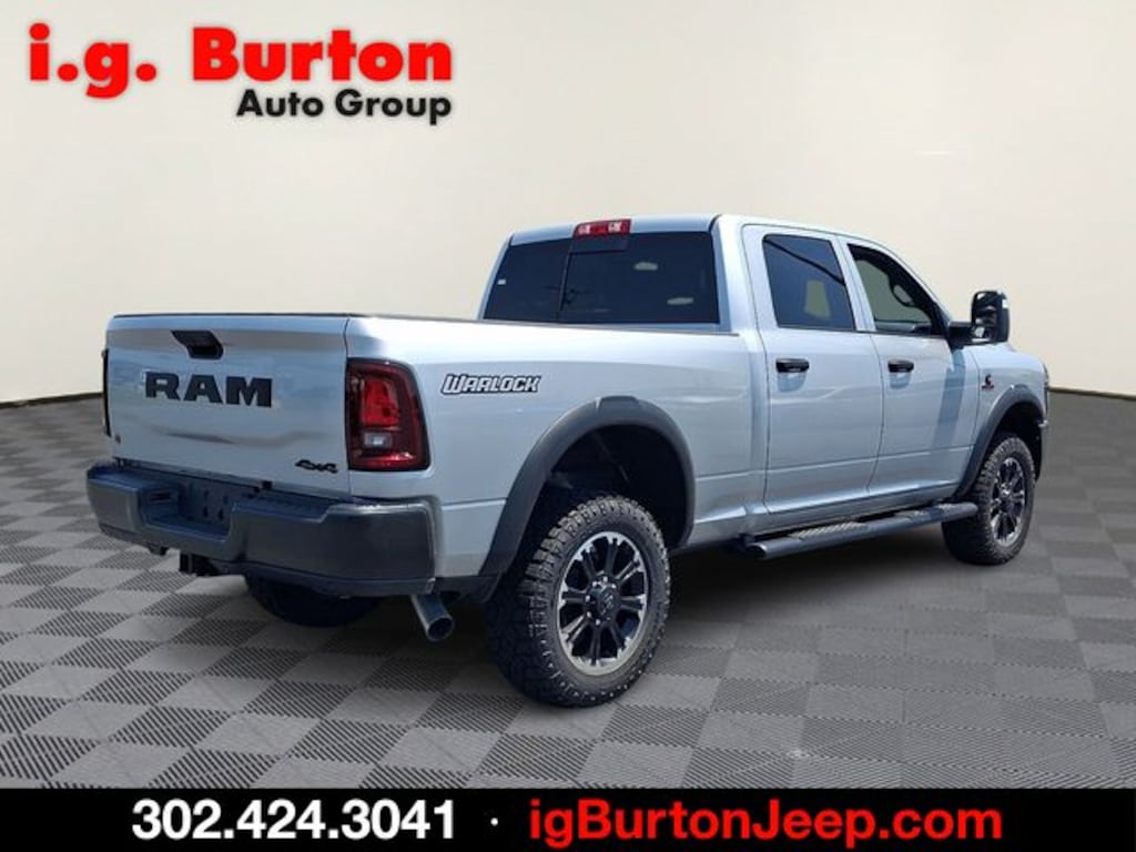 New 2026 Ram 2500 WARLOCK CREW CAB 4X4 6'4 BOX Pickup