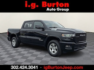 2026 Ram 1500 BIG HORN CREW CAB 4X4 5'7 BOX Pickup