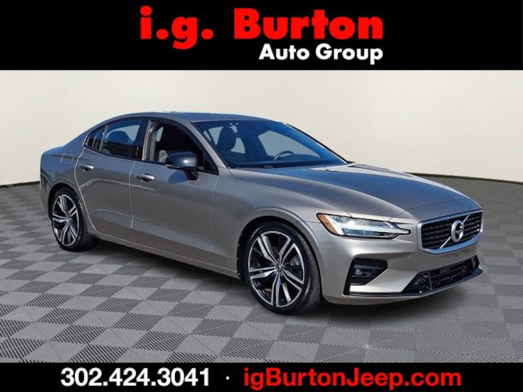 Used 2019 Volvo S60 T6 R-Design Sedan