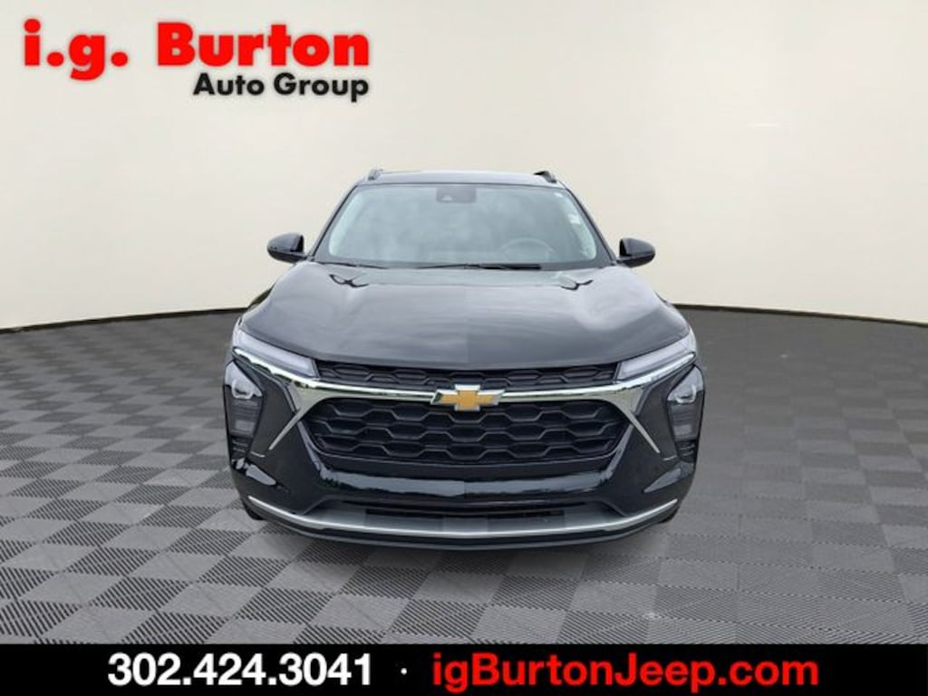 Used 2024 Chevrolet Trax LT SUV
