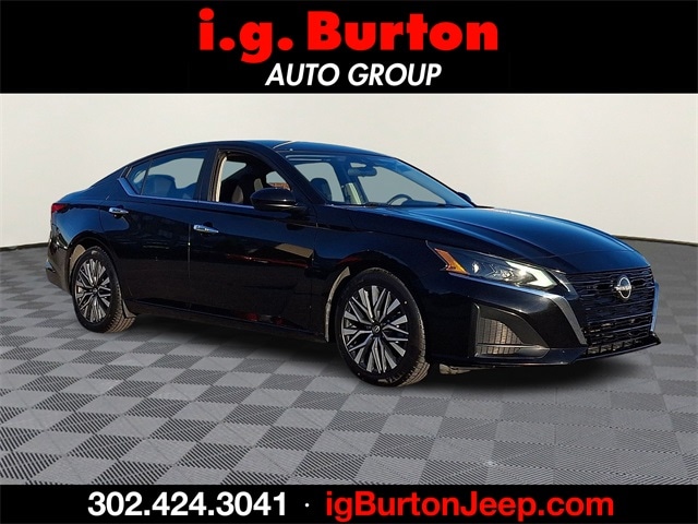 2023 Nissan Altima SV