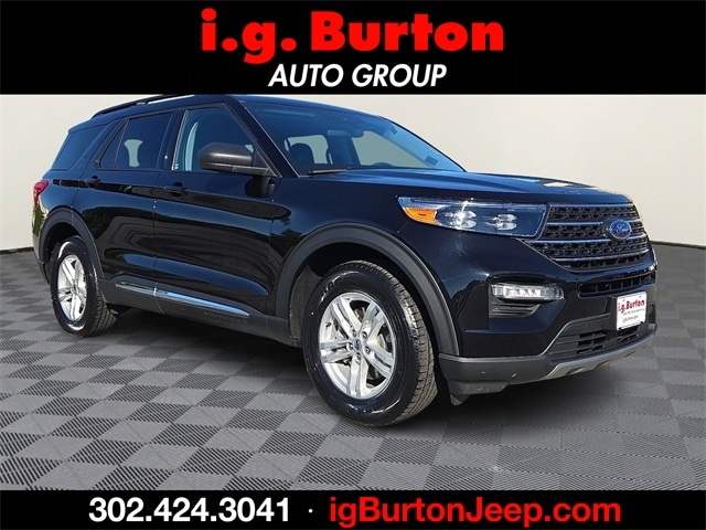 2023 Ford Explorer XLT's photo