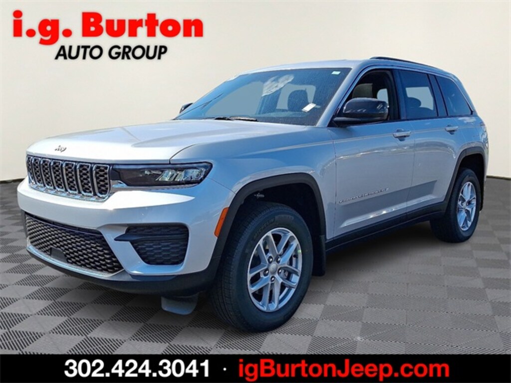 New 2025 Jeep Grand Cherokee LAREDO X 4X4 Sport Utility