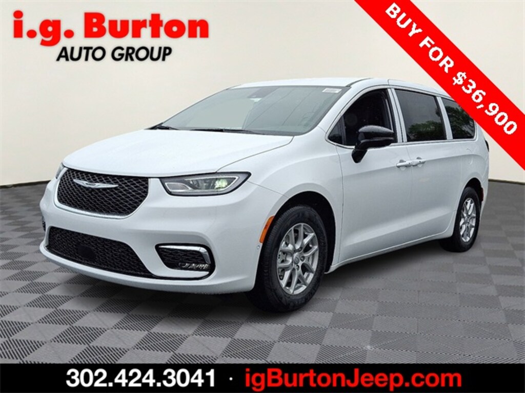 New 2026 Chrysler Pacifica SELECT Passenger Van