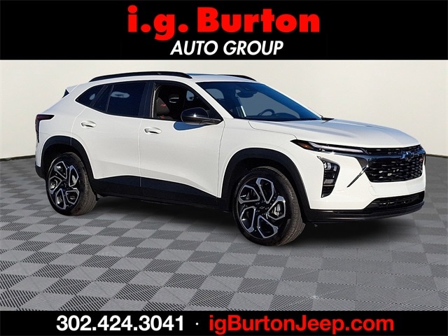 2025 Chevrolet Trax RS's photo