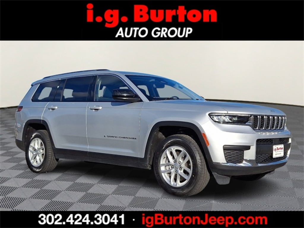 Used 2023 Jeep Grand Cherokee L Laredo SUV