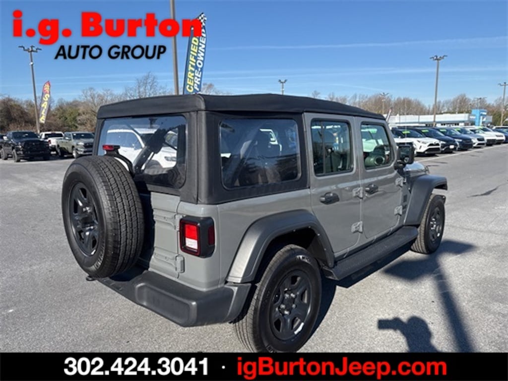 Used 2021 Jeep Wrangler Unlimited Sport SUV