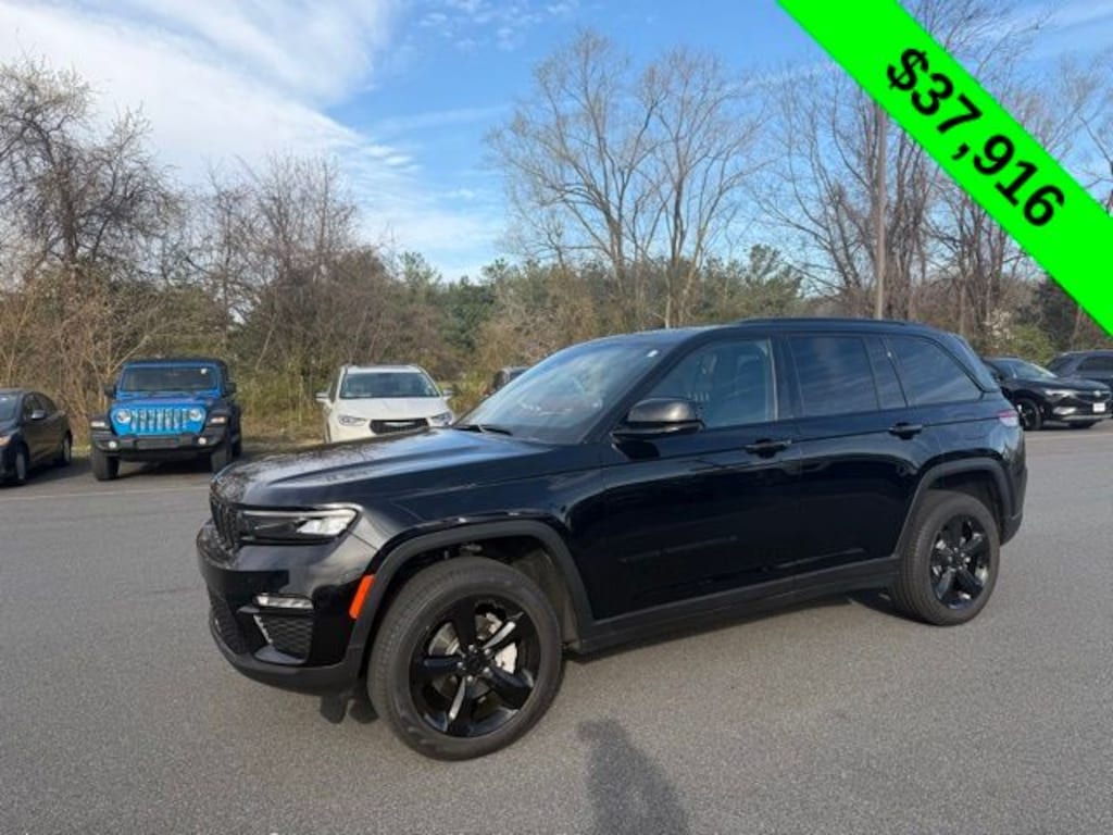 Used 2025 Jeep Grand Cherokee Limited SUV