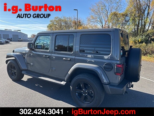 2020 Jeep Wrangler Unlimited Sahara photo 4