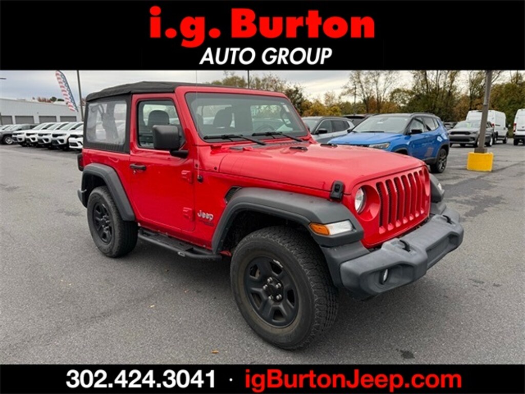 Used 2019 Jeep Wrangler Sport SUV