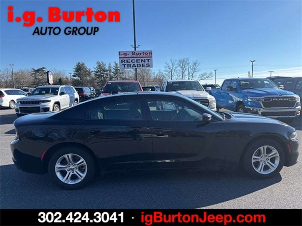 Used 2023 Dodge Charger SXT Sedan