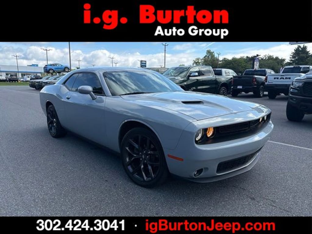 Used 2021 Dodge Challenger SXT Coupe