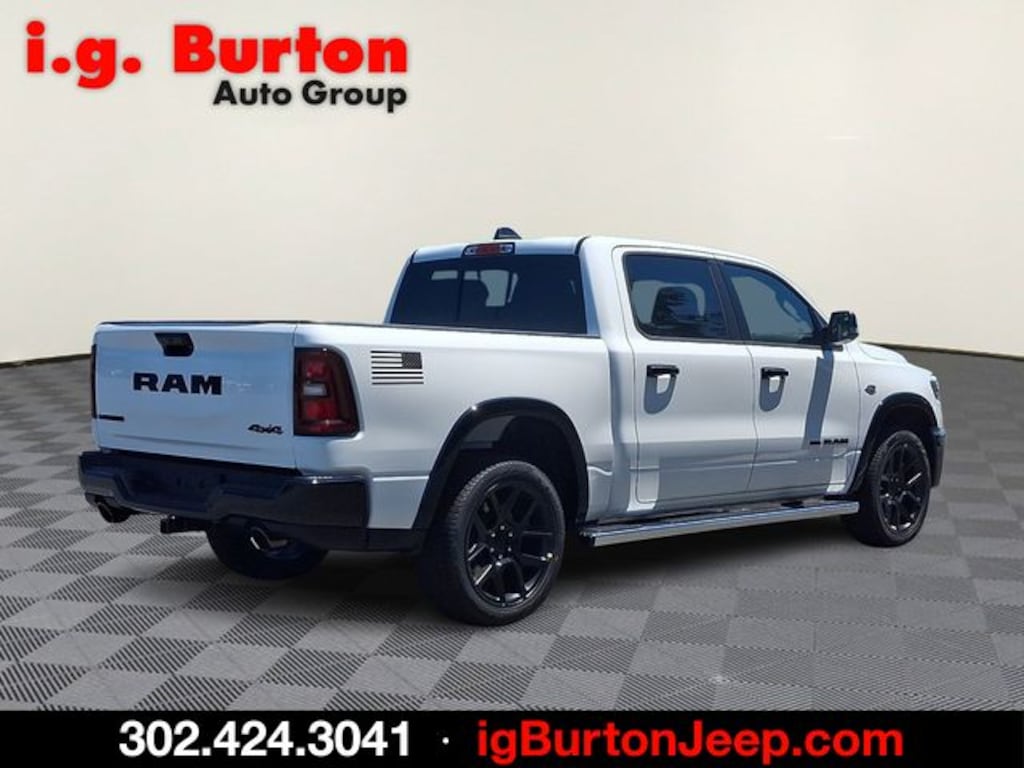 New 2026 Ram 1500 LARAMIE CREW CAB 4X4 5'7 BOX Pickup