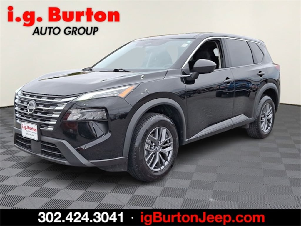 Used 2024 Nissan Rogue S SUV