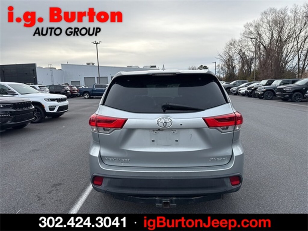 Used 2017 Toyota Highlander XLE SUV