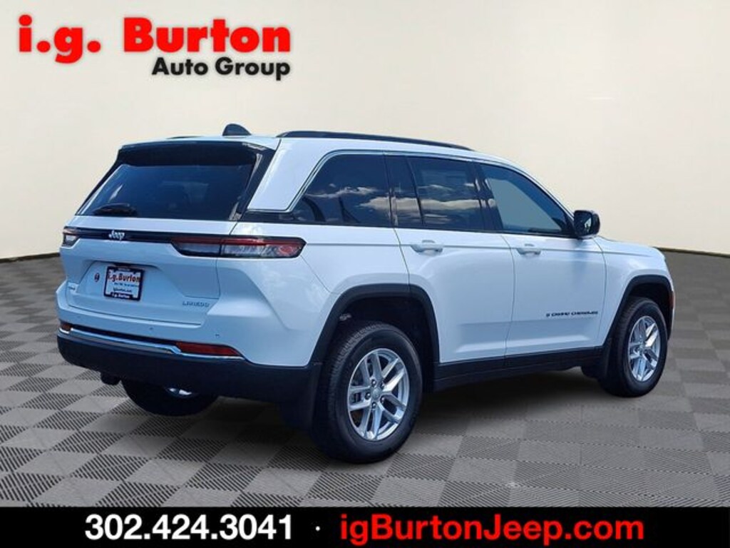 New 2026 Jeep Grand Cherokee LAREDO X 4X4 Sport Utility