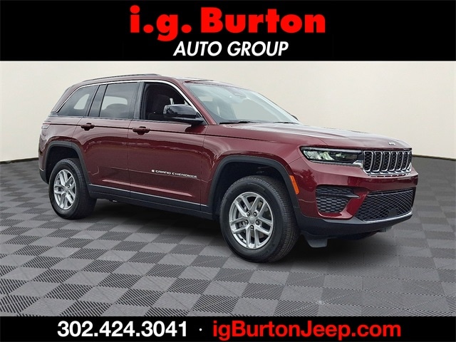 2025 Jeep Grand Cherokee Laredo's photo