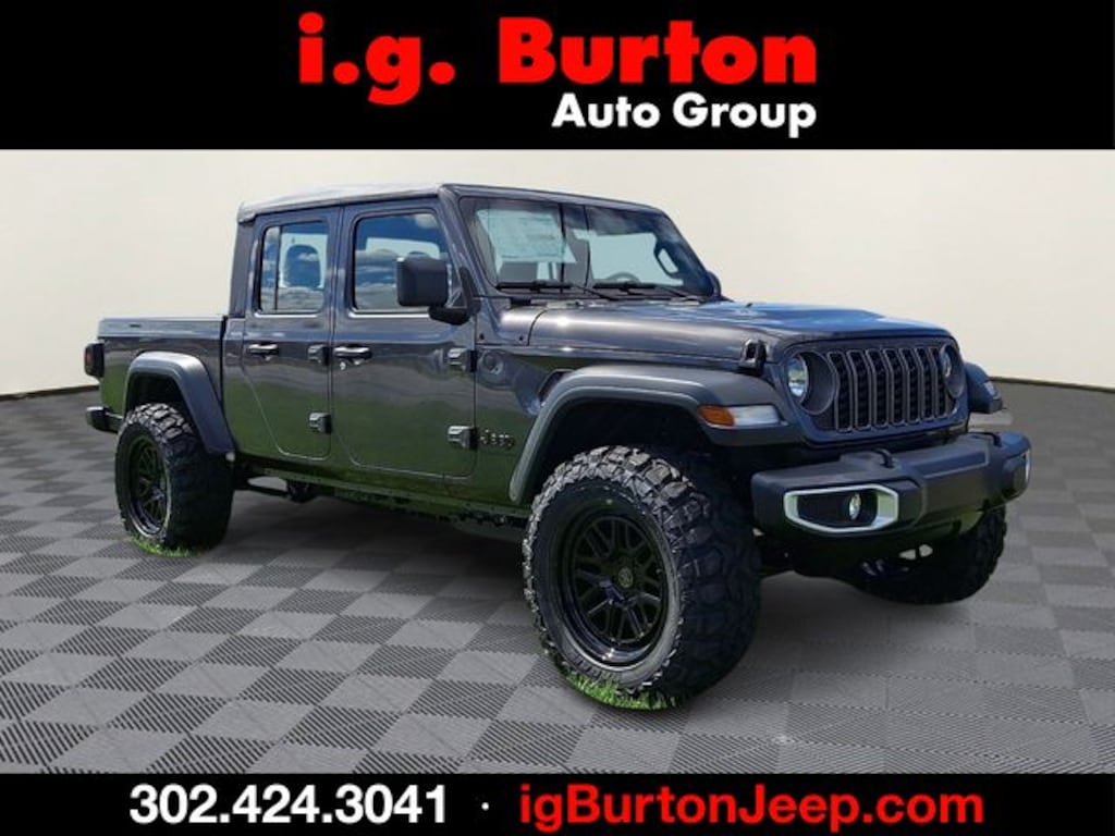 New 2026 Jeep Gladiator SPORT 4X4 Pickup
