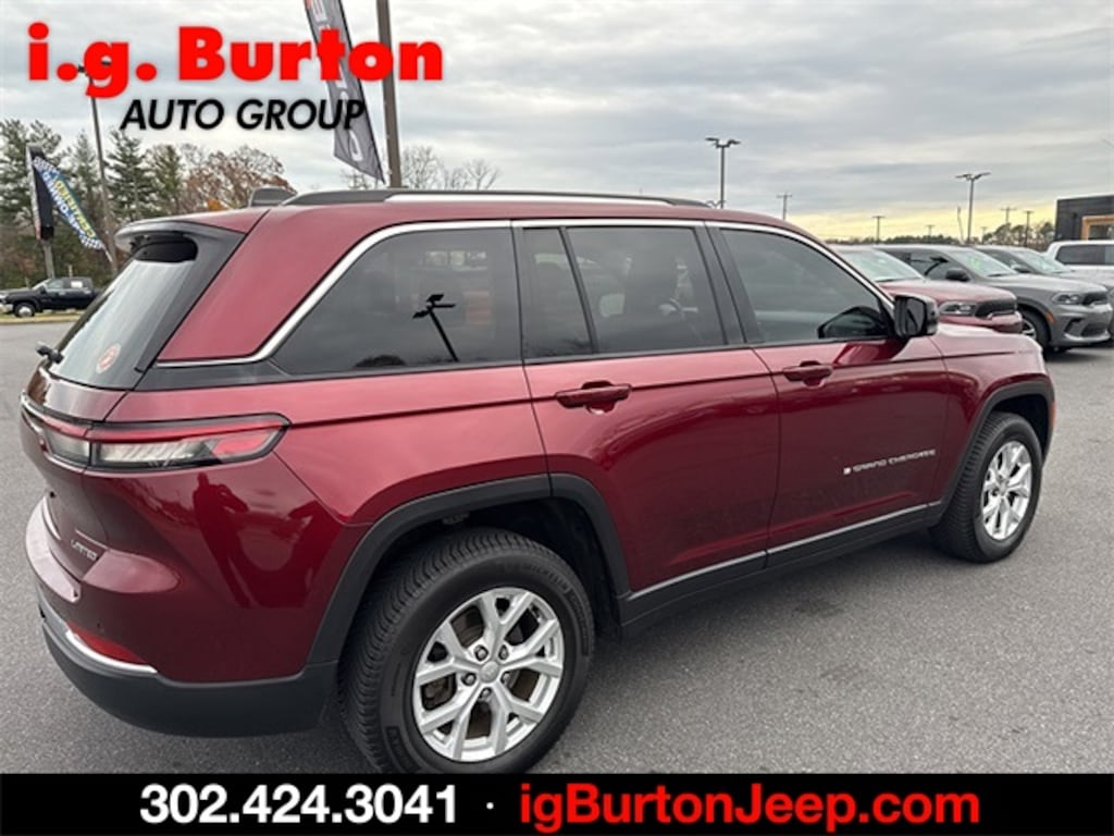 Used 2023 Jeep Grand Cherokee Limited SUV