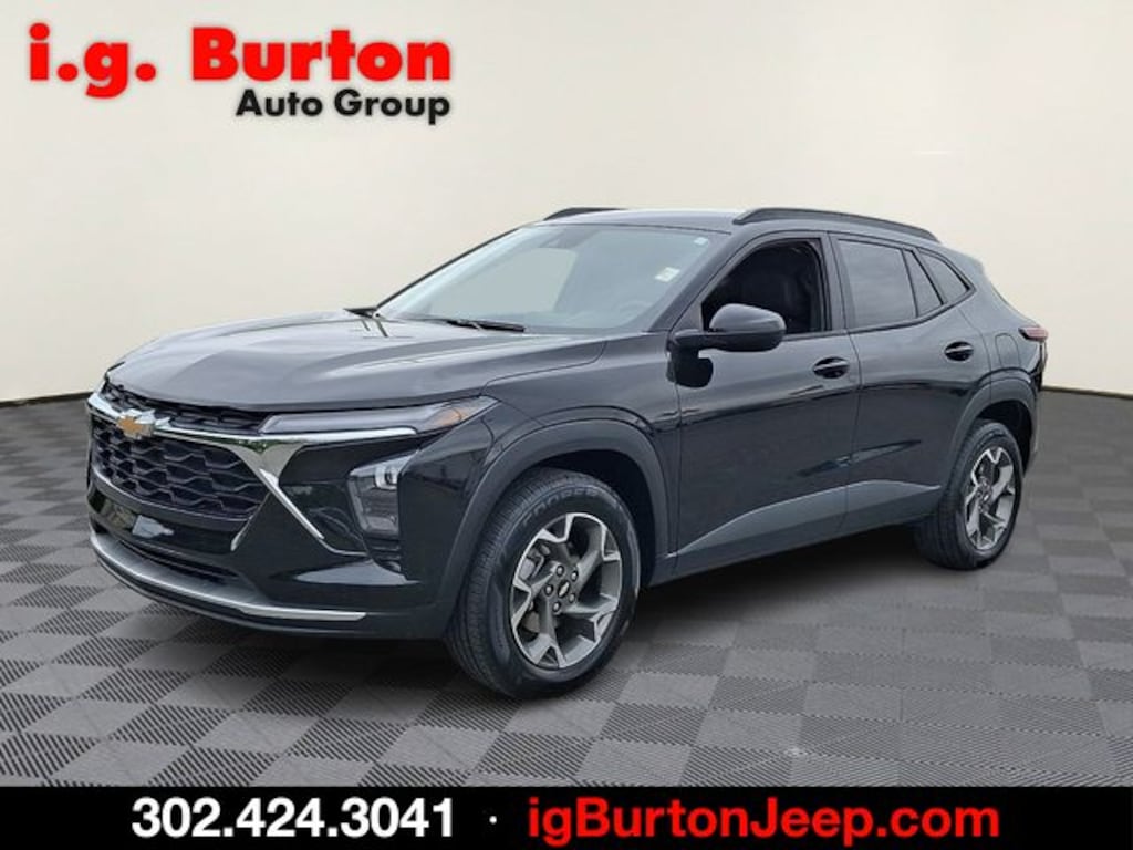 Used 2024 Chevrolet Trax LT SUV