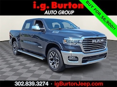 2025 Ram 1500 LARAMIE CREW CAB 4X4 5'7 BOX Pickup