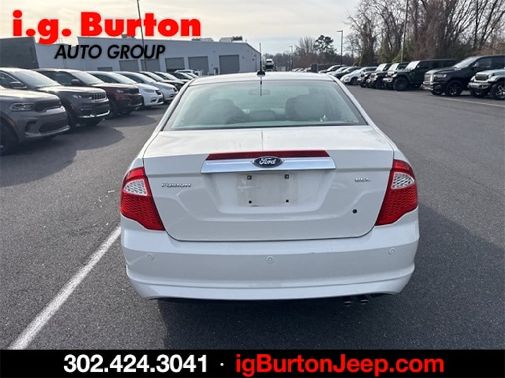 Used 2012 Ford Fusion SEL Sedan
