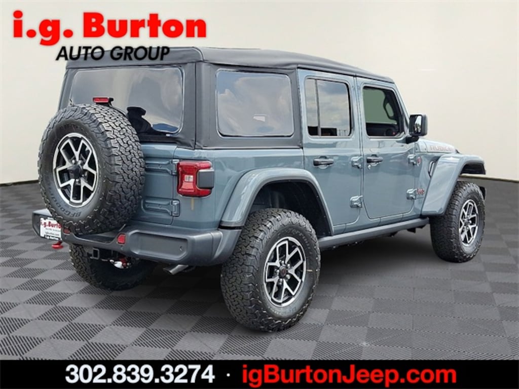 New 2025 Jeep Wrangler 4-DOOR RUBICON Sport Utility