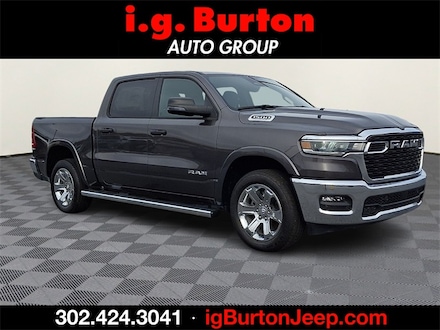 2026 Ram 1500 BIG HORN CREW CAB 4X4 5'7 BOX Pickup