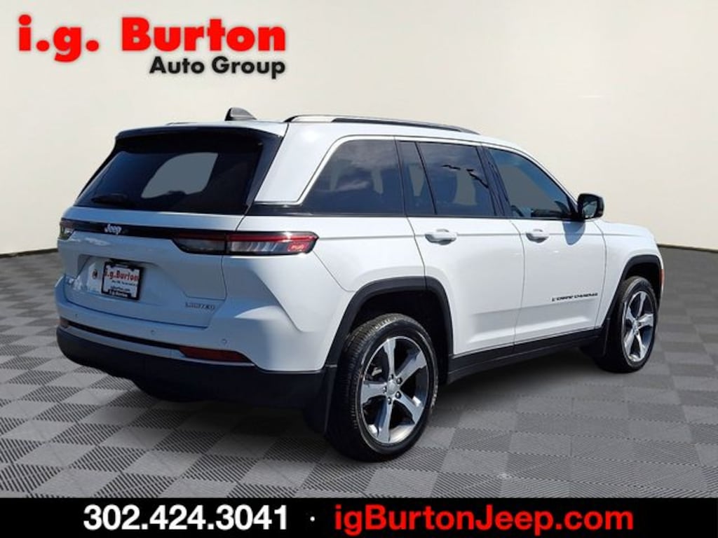 New 2026 Jeep Grand Cherokee LIMITED 4X4 Sport Utility