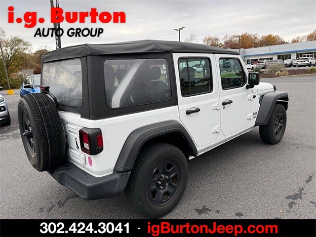 2019 Jeep Wrangler Unlimited Sport photo 3