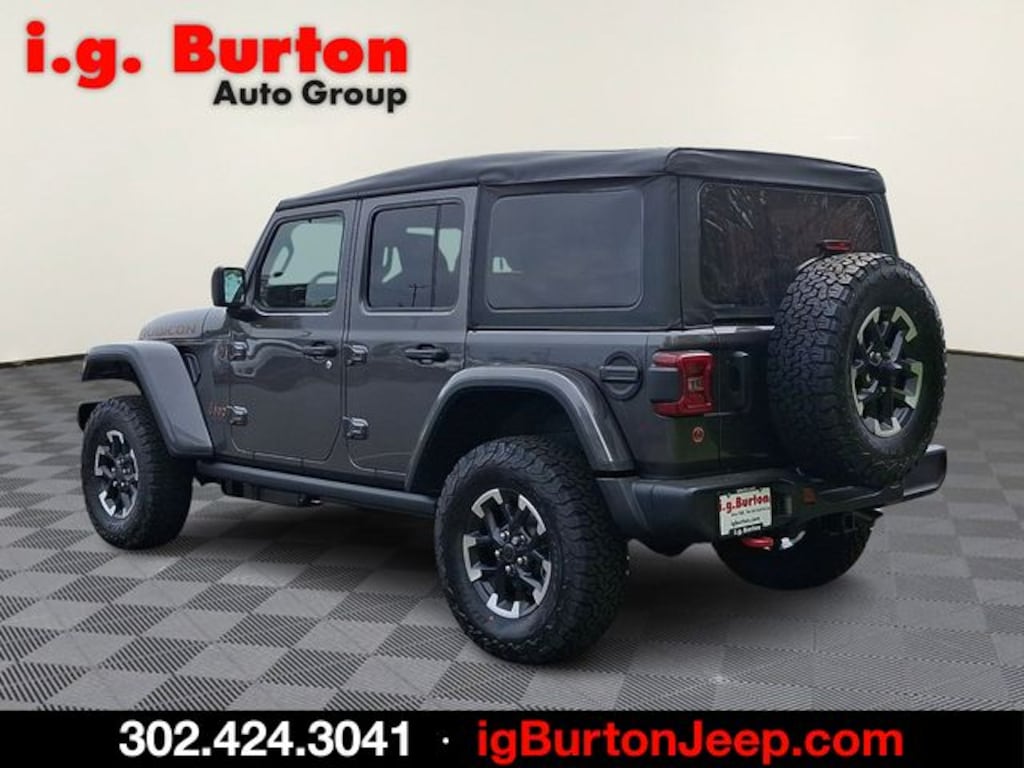 New 2026 Jeep Wrangler 4-DOOR RUBICON Sport Utility