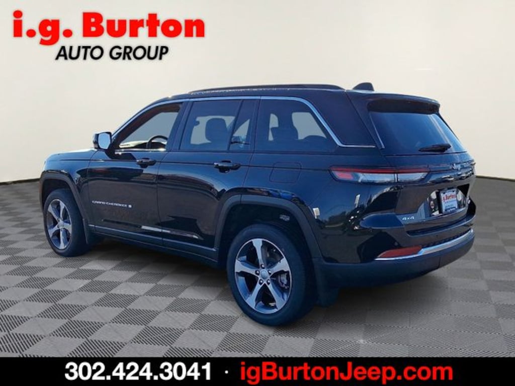 New 2025 Jeep Grand Cherokee LIMITED 4X4 Sport Utility