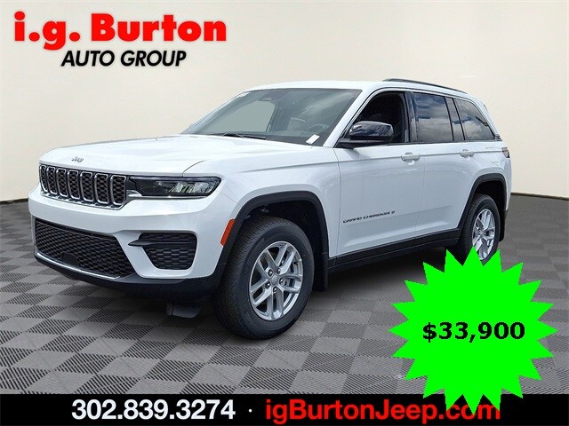 2025 Jeep Grand Cherokee Laredo photo 2