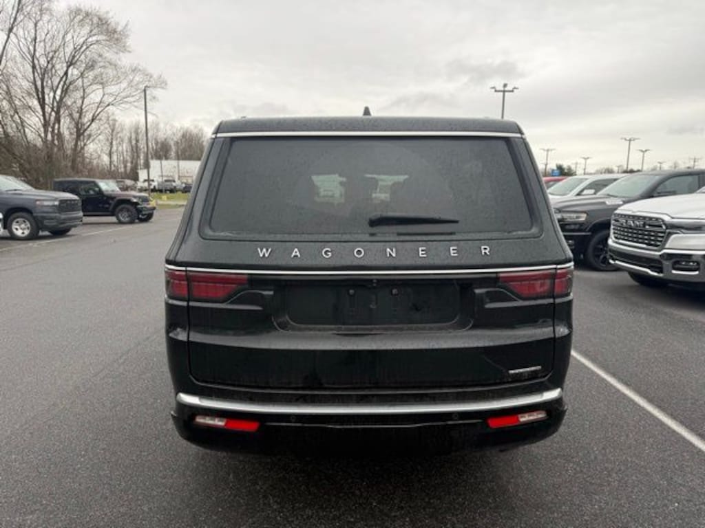 Used 2024 Jeep Wagoneer L Series III SUV