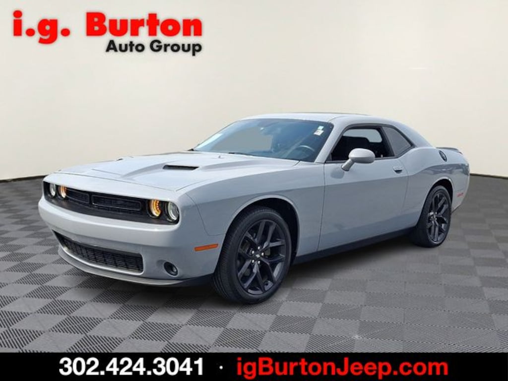 Used 2021 Dodge Challenger SXT Coupe