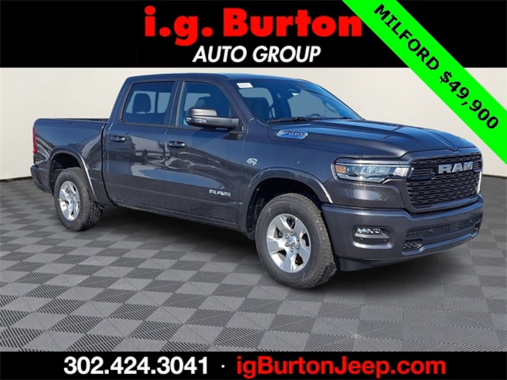 New 2026 Ram 1500 BIG HORN CREW CAB 4X4 5'7 BOX Pickup