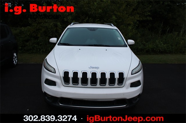 Used 2015 Jeep Cherokee Limited with VIN 1C4PJMDS8FW549109 for sale in Milford, DE