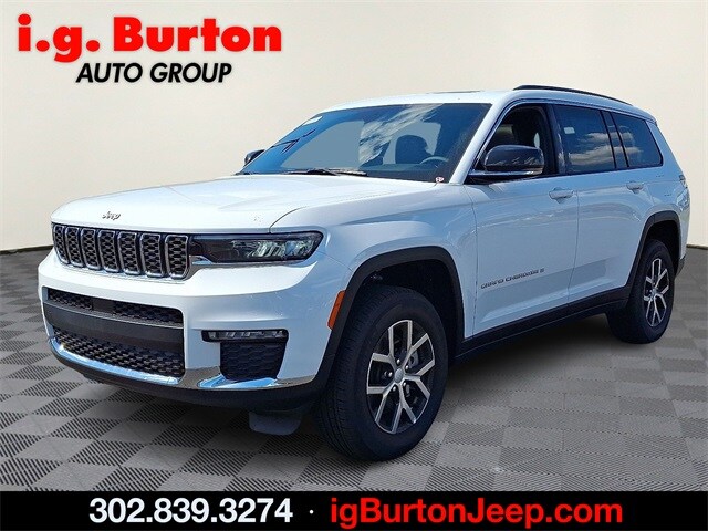 2025 Jeep Grand Cherokee Limited photo 2