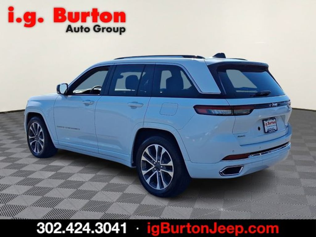 Used 2023 Jeep Grand Cherokee Overland SUV