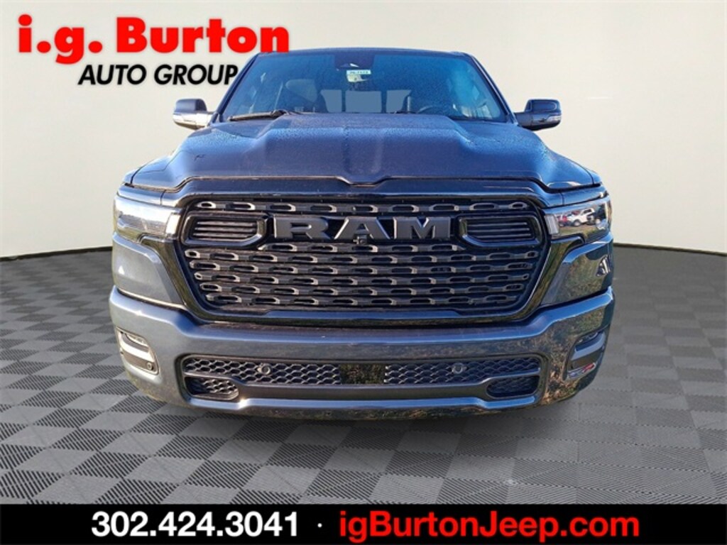 New 2026 Ram 1500 BIG HORN CREW CAB 4X4 5'7 BOX Pickup