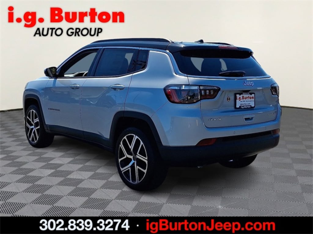 New 2025 Jeep Compass LIMITED 4X4 Sport Utility