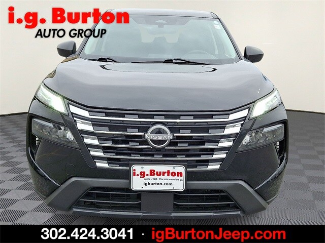 2024 Nissan Rogue S photo 2