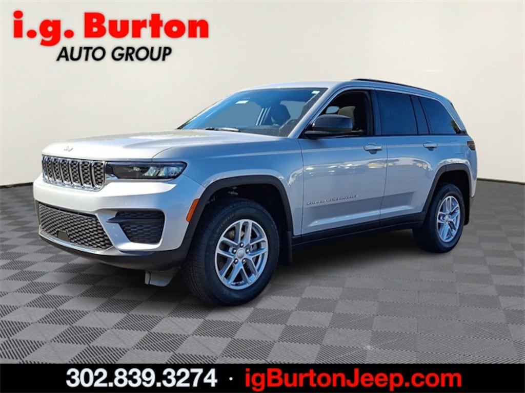 New 2025 Jeep Grand Cherokee LAREDO X 4X4 Sport Utility