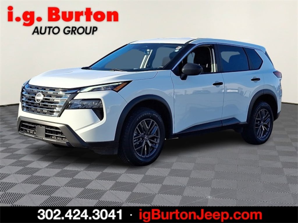 Used 2024 Nissan Rogue S SUV