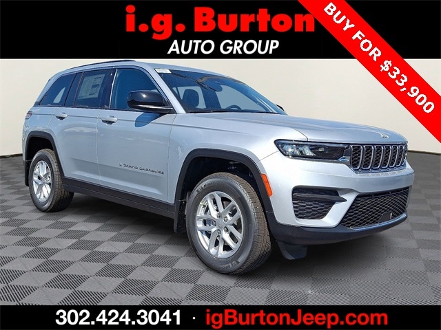 2025 Jeep Grand Cherokee Laredo's photo