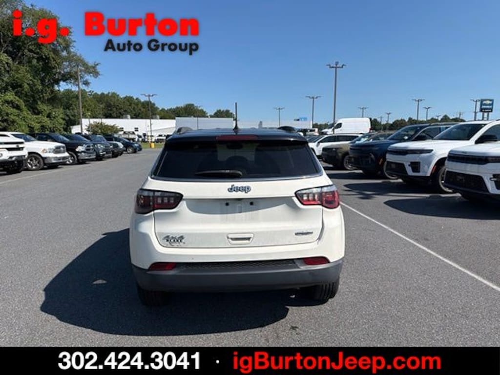 Used 2019 Jeep Compass Latitude SUV