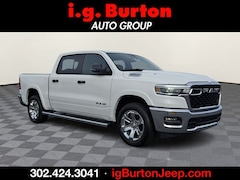 New 2026 Ram 1500 BIG HORN CREW CAB 4X4 5'7 BOX Pickup for Sale in Milford DE