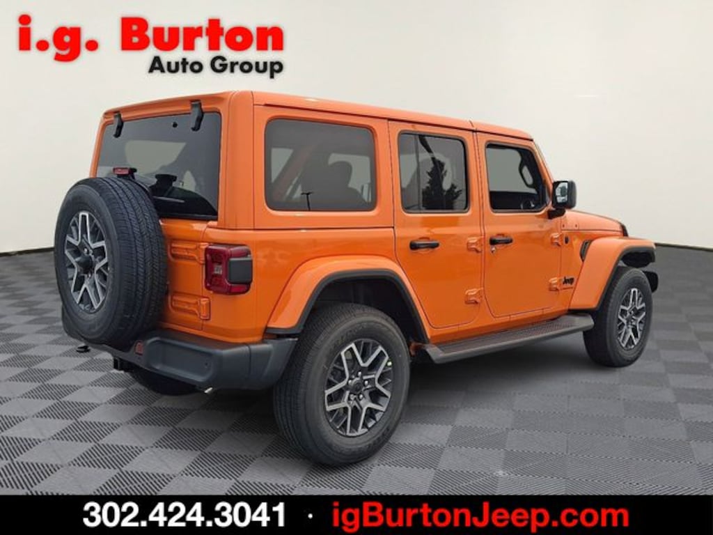 New 2026 Jeep Wrangler 4-DOOR SAHARA Sport Utility