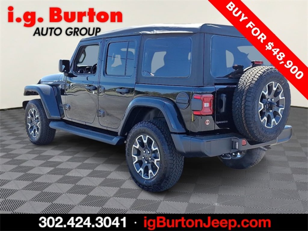 New 2025 Jeep Wrangler 4-DOOR SAHARA Sport Utility